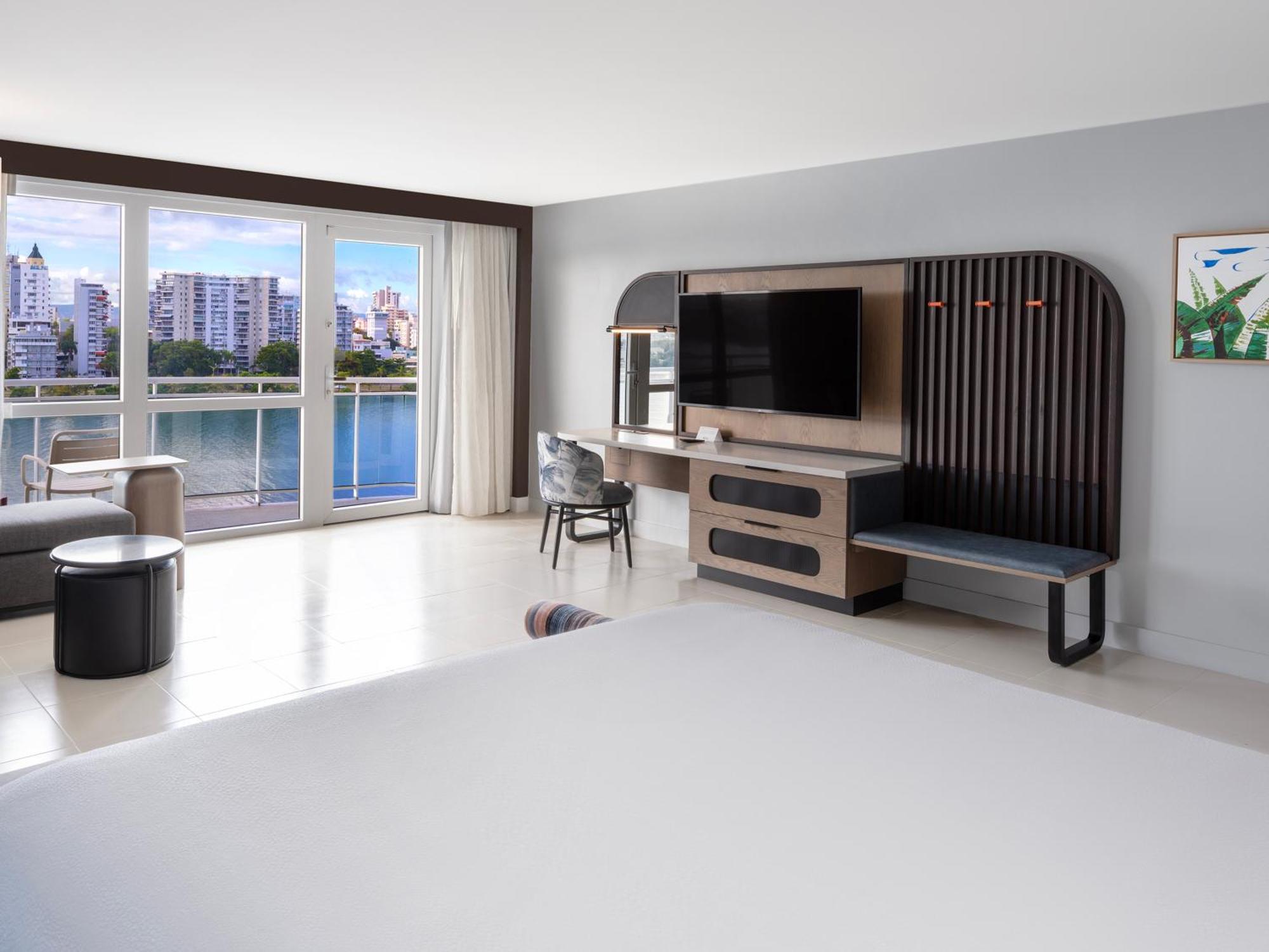 Hilton Garden Inn San Juan Condado Экстерьер фото