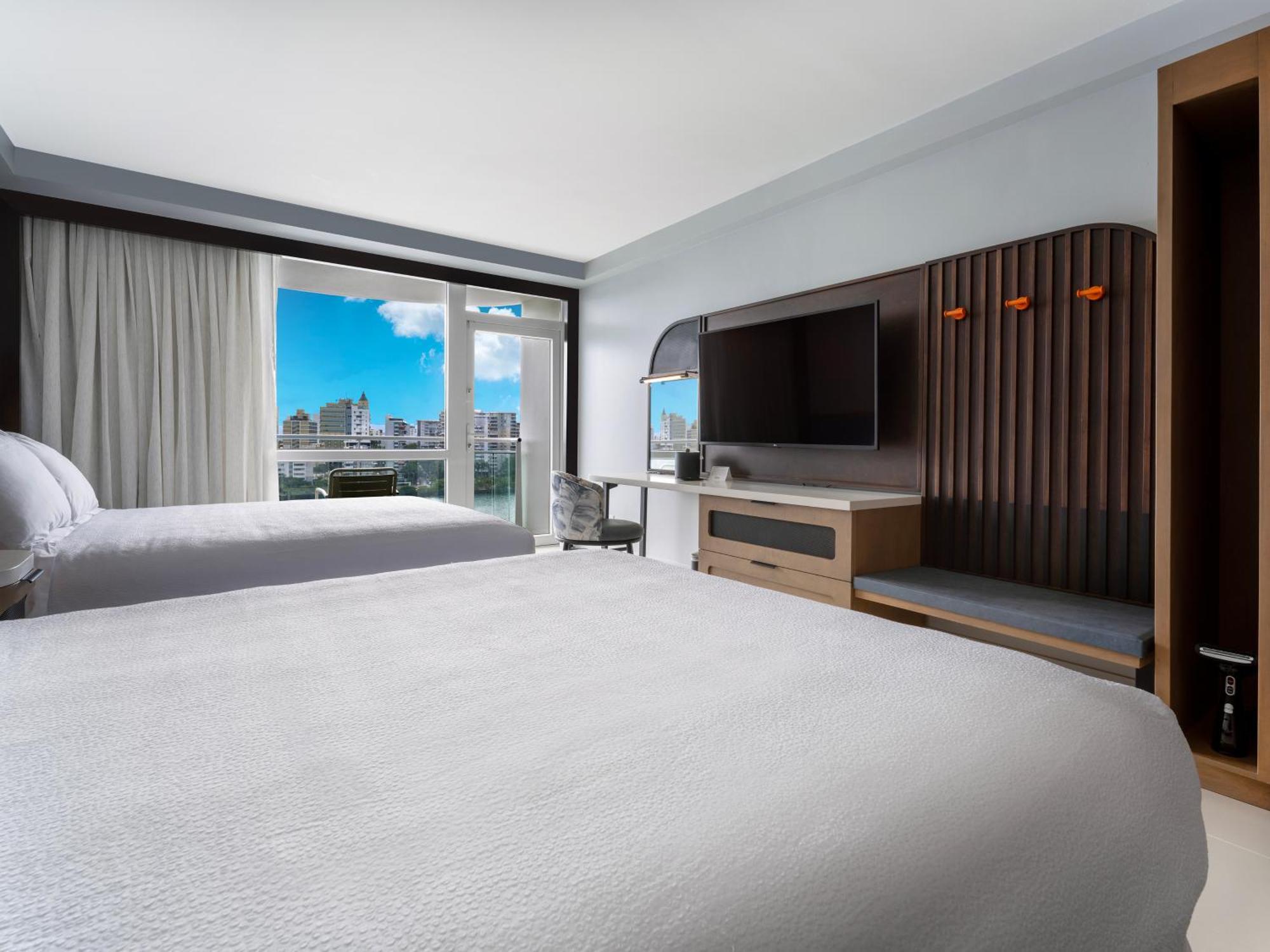 Hilton Garden Inn San Juan Condado Экстерьер фото