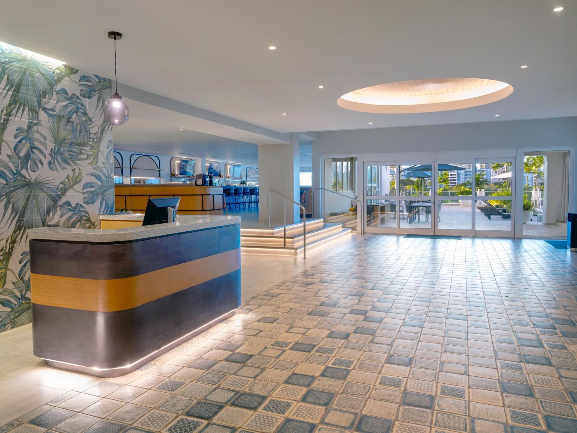 Hilton Garden Inn San Juan Condado Экстерьер фото